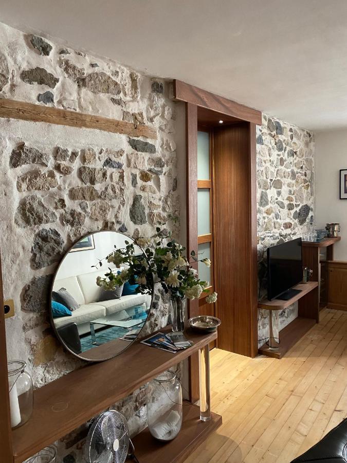 Charmant Appartement Annecy Esterno foto